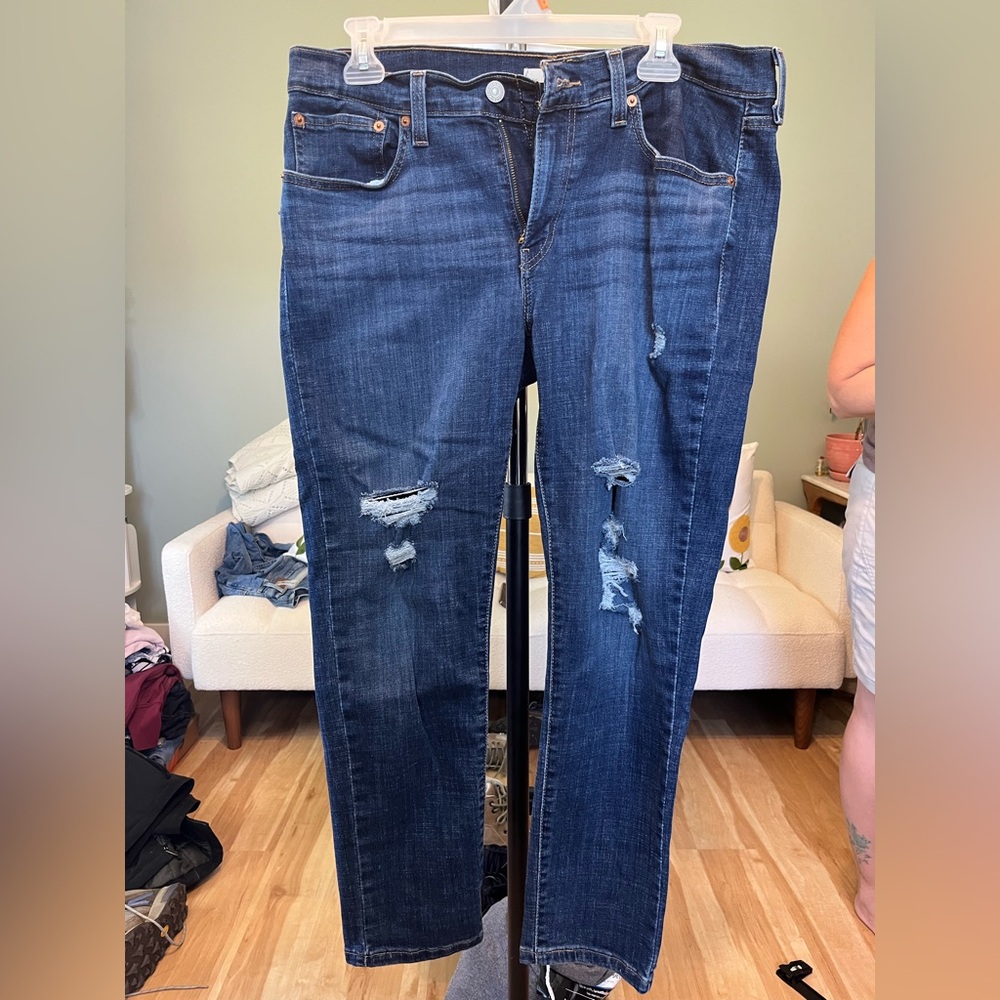 Dark Blue Boyfriend Jeans with Distressed Detail